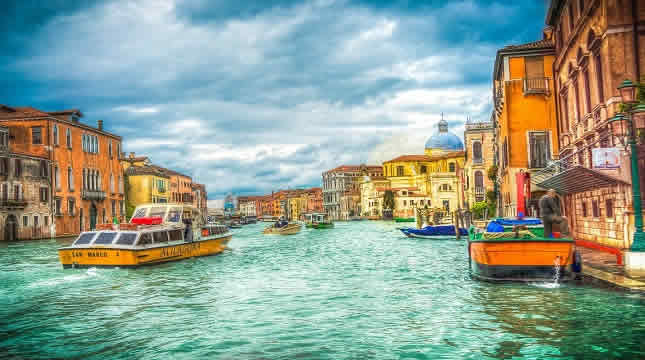 Explore the best of Venice