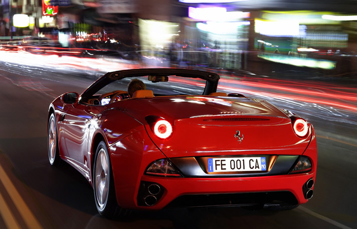 FERRARI CALIFORNIA CABRIOLET