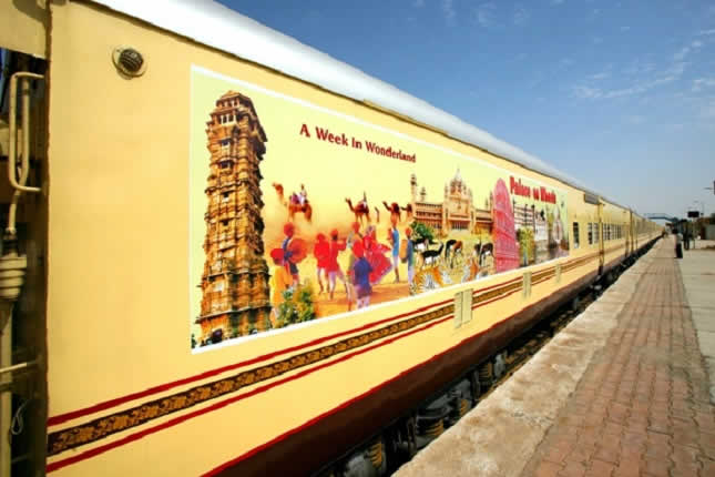 Travel like a King in Palace on Wheels Train