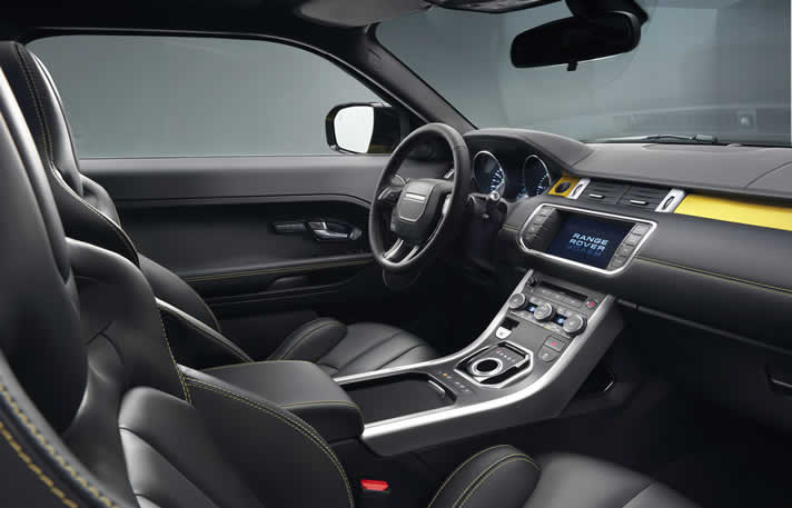 RANGE ROVER EVOQUE inside